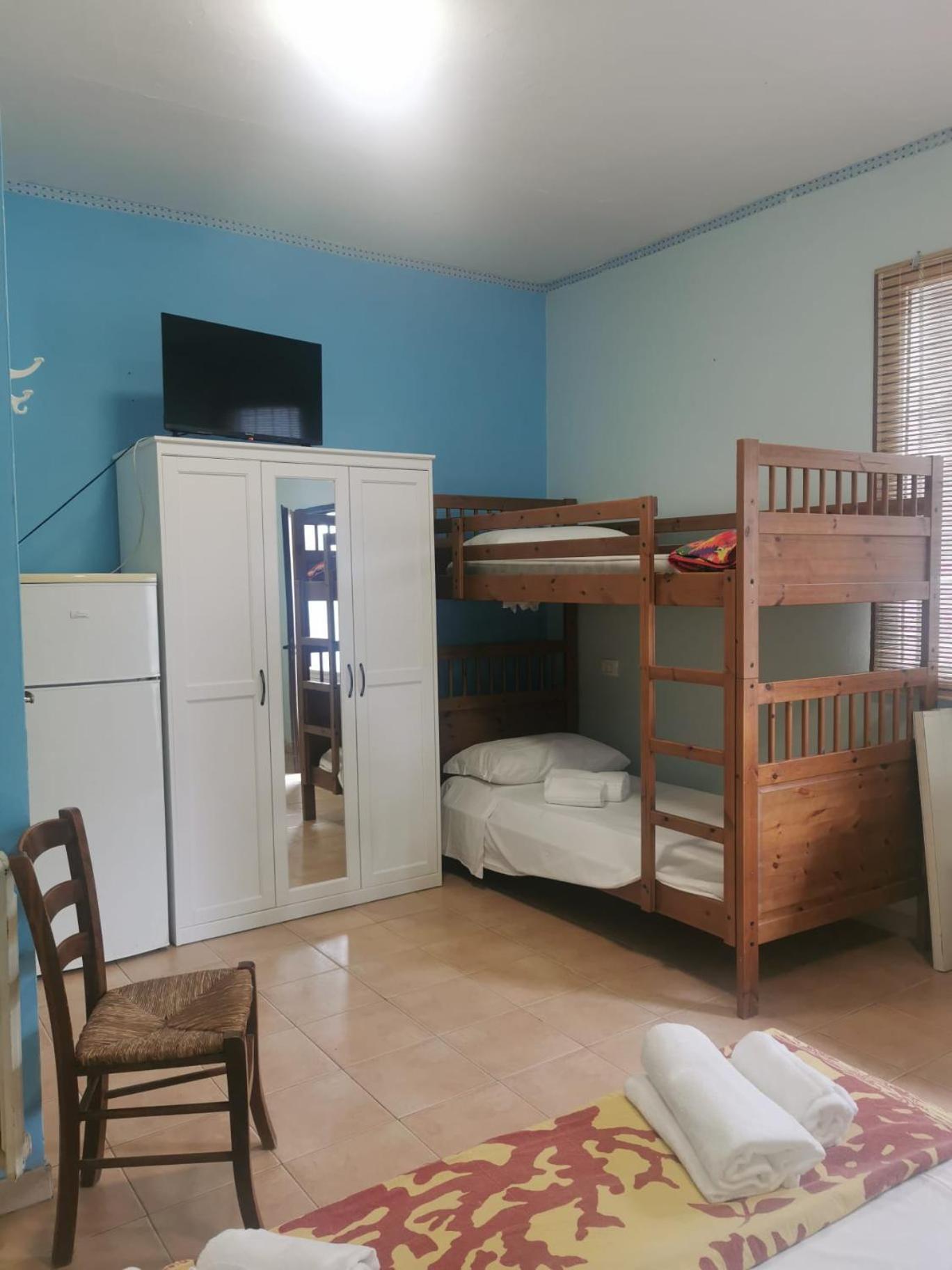 Affittacamere Ambra Marinella di Sarzana Ngoại thất bức ảnh