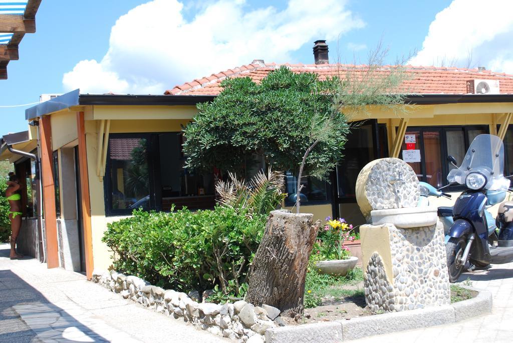 Affittacamere Ambra Marinella di Sarzana Ngoại thất bức ảnh
