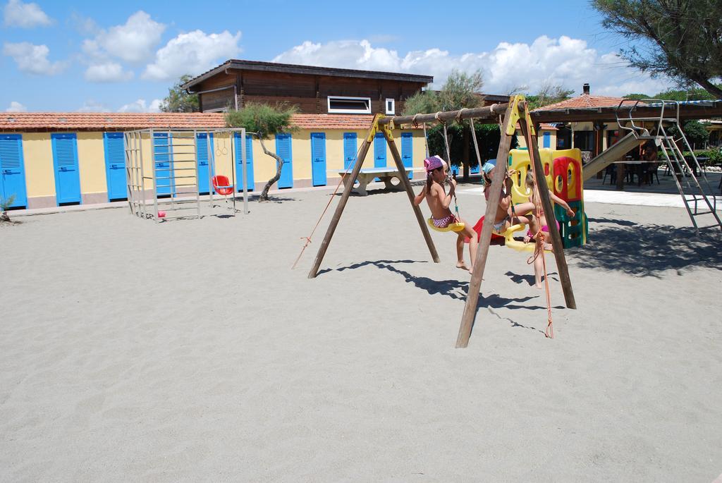 Affittacamere Ambra Marinella di Sarzana Ngoại thất bức ảnh